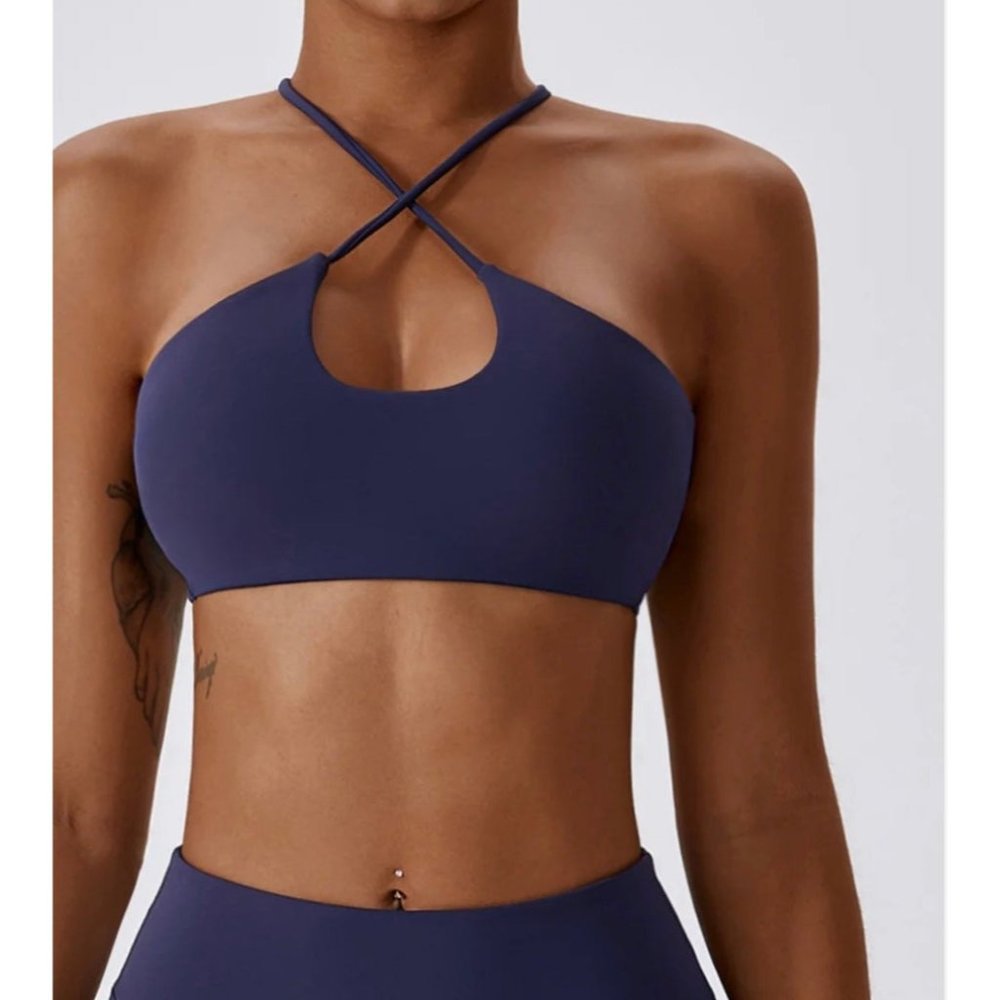 NEW SKY LUX APPAREL  NAVY CROSS BRA SPORTS BRA SIZE LARGE